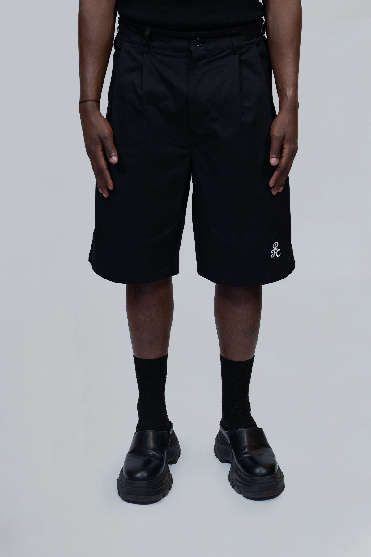 Bermuda Pleated Jorts