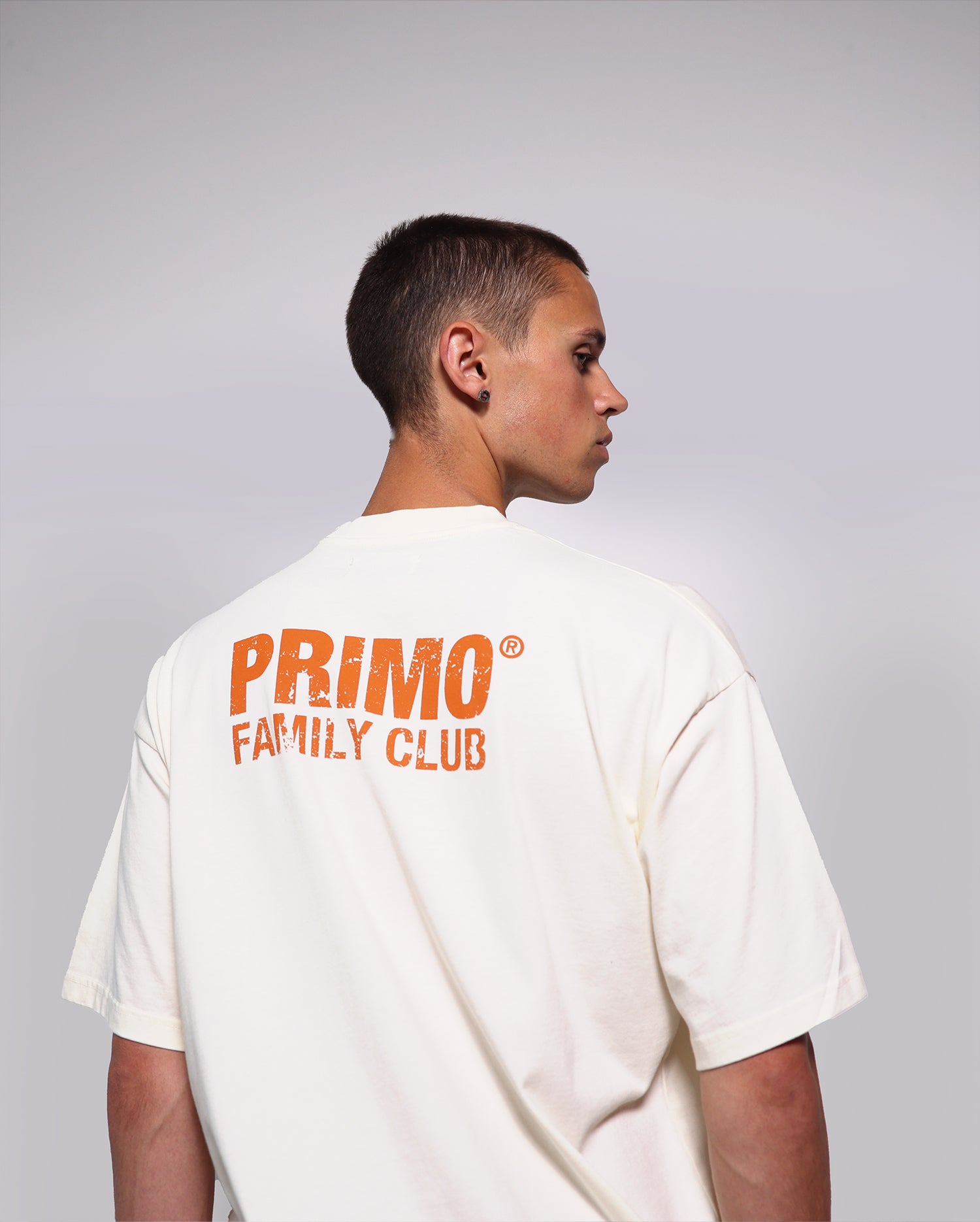 'Club De Arte Familiar' Ivory T-shirt